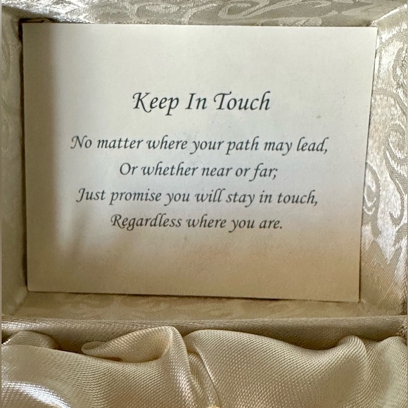 Miniature glass telephone w/gift box & “Keep In Touch” Poem | Perfect Condition - Picture 5 of 10